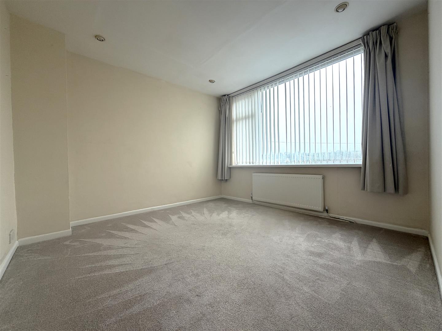 Woodcote, Killay, Swansea, SA2 7AZ